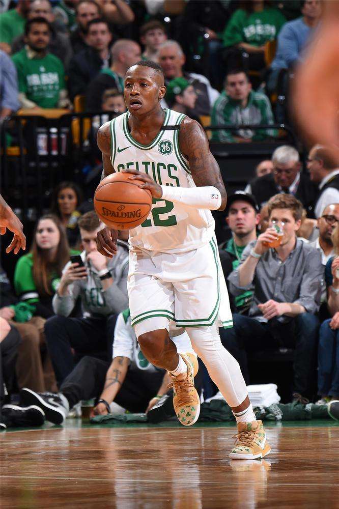 你需要我帮 你需要我帮