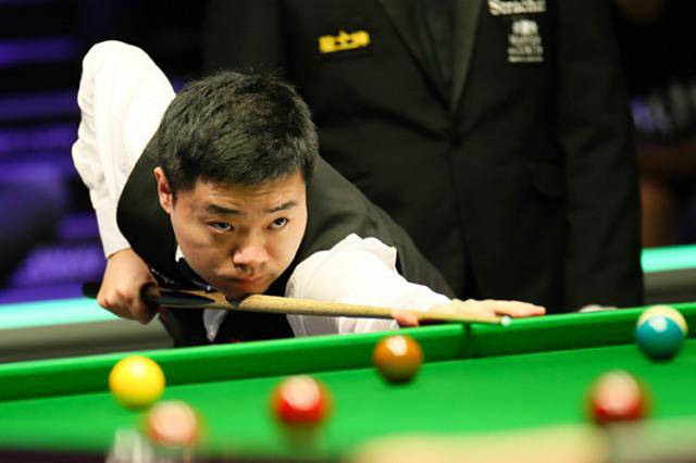 等在文中自 等在文中自