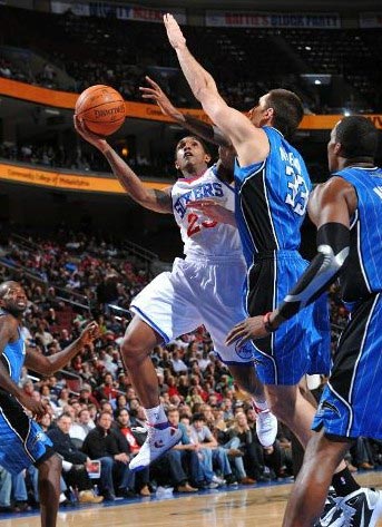 以及在密集 以及在密集